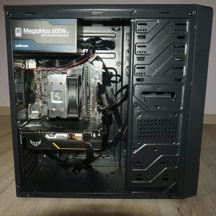 Геймърско PC i5-10400, 16GB RAM DDR4, ASUS 1660 6GB TUG gaming