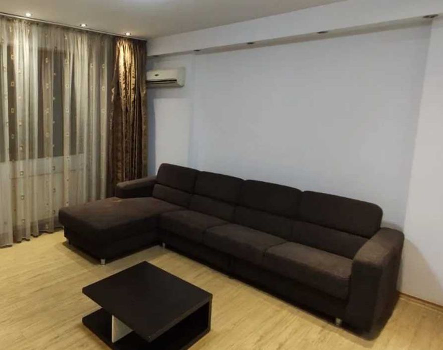 Дава се под наем Четиристаен апартамент в Пловдив, Беломорски - 120 кв.м за 382.5 € - Снимка #1