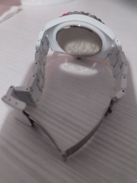 Кварцов часовник  Rital