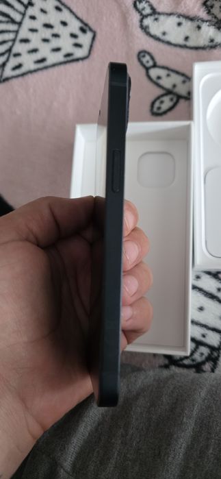 Iphone 13 in perfecta stare
