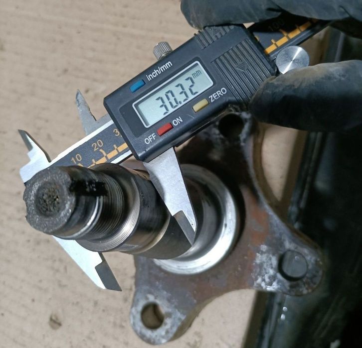 Ax butuc;Ducato,Jumper,boxer,asigur expedierea coletului avantajos la