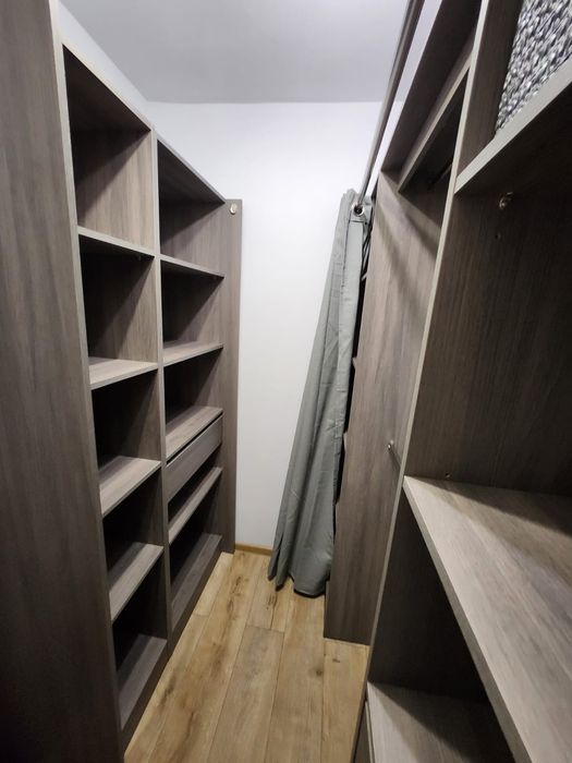 Inchiriez apartament 3 camere Otopeni Centru