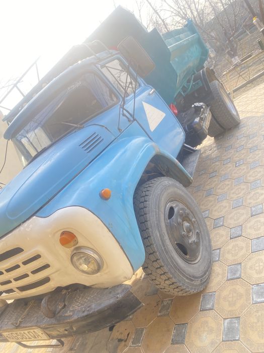 Zil 130 mascow holati yaxwi yurib turgan