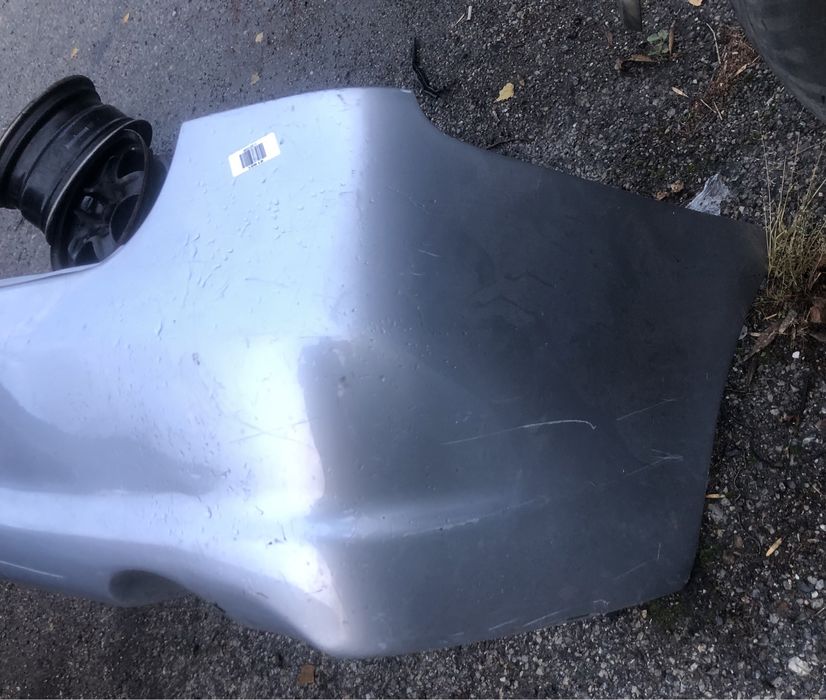 Задна броня за mitsubishi grandis