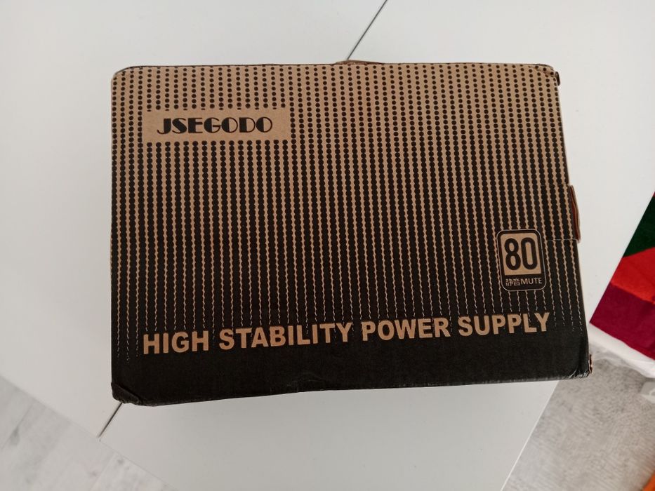 Продам блок питания новый 550ватт