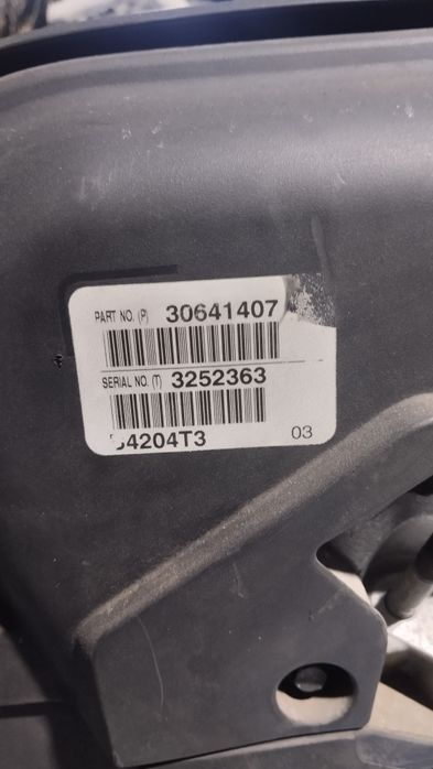 Двигатель Volvo s40, v40 2.0L turbo