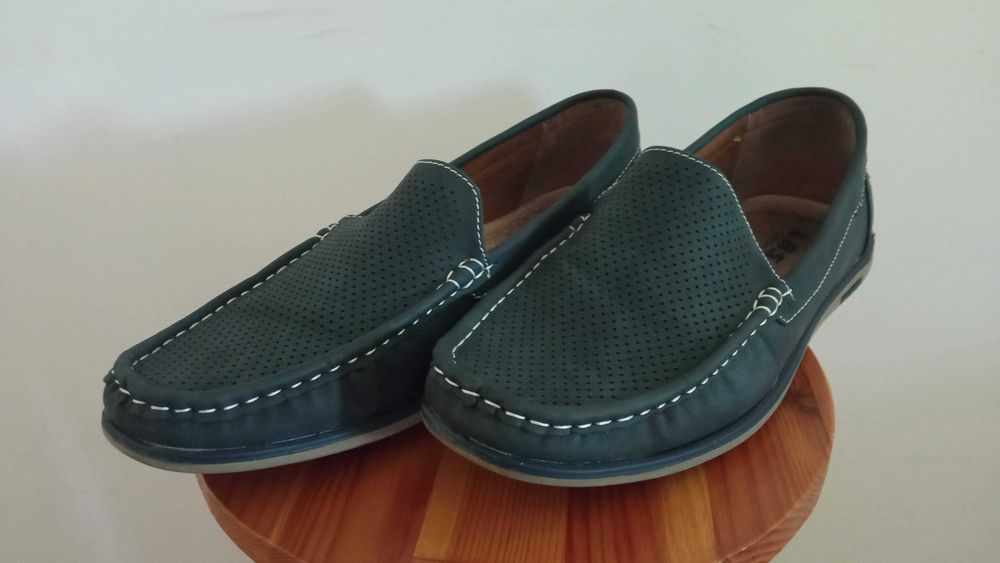 Mocasini din Piele