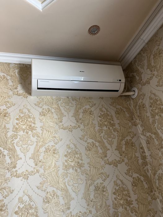 Televizor 55 talik konditsioner