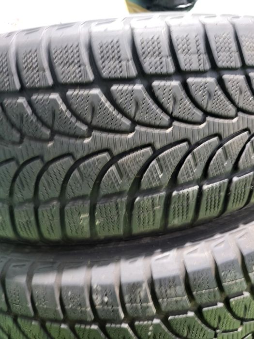 4 бр зимни 235/60/18 Bridgestone