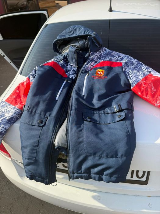 Продам куртку хорошая