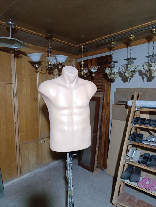 Erkaklar manekenlari