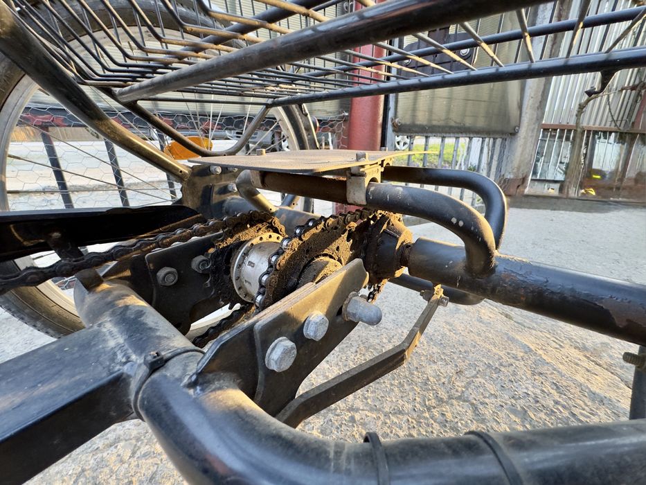 Tricicleta MIFA de vanzare.