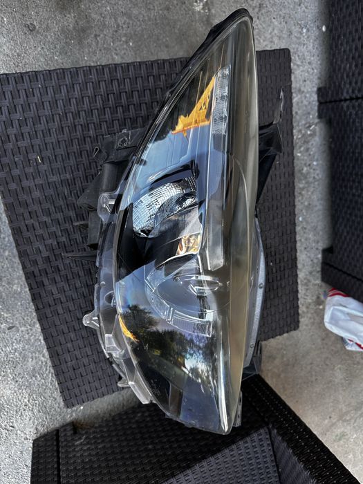 Far dreapta mazda cx 5.cod:ka1151030.j.