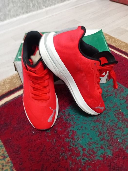 Кроссовки размер40