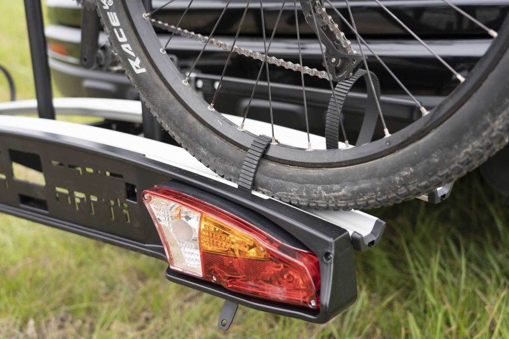 Suport biciclete Menabo Merak Rapid pentru 2 biciclete cu prindere pe carligul de remorcare