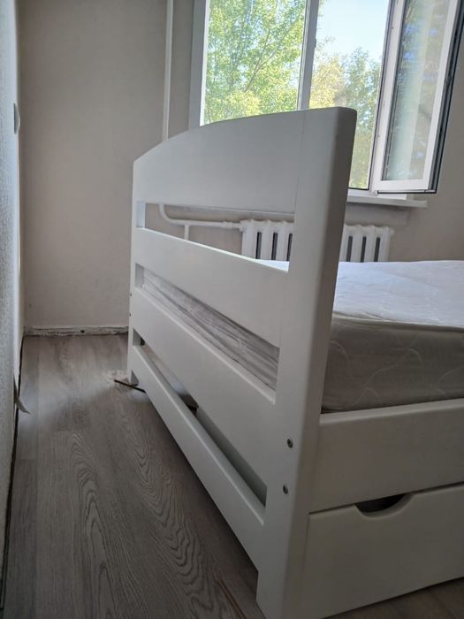 Продам кровать 45000