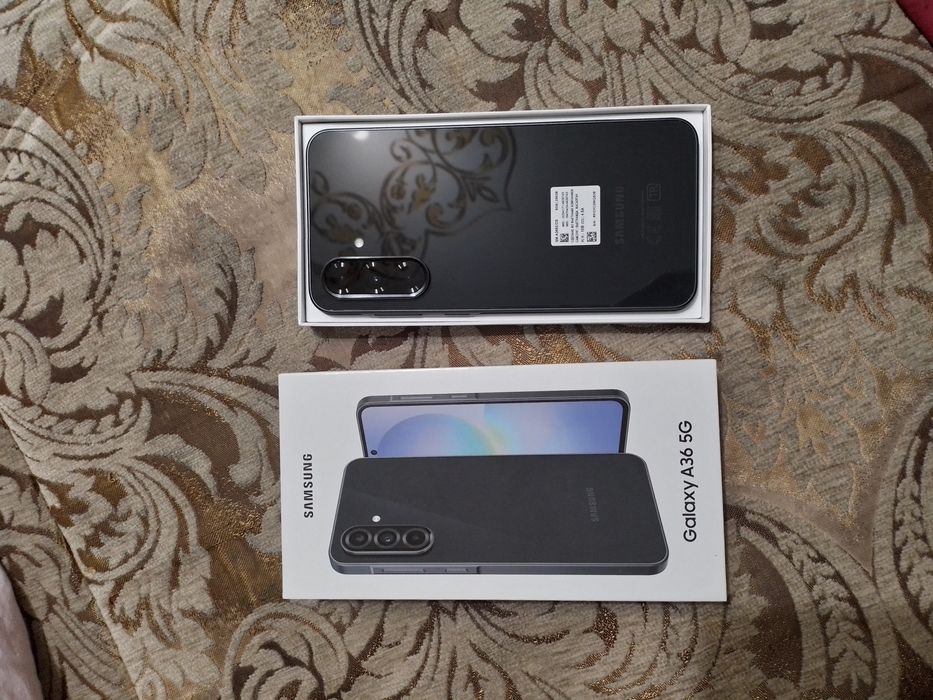 Продам телефон самсунг А36