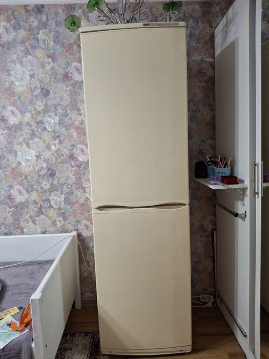 Холодильник Атлант 2 метра