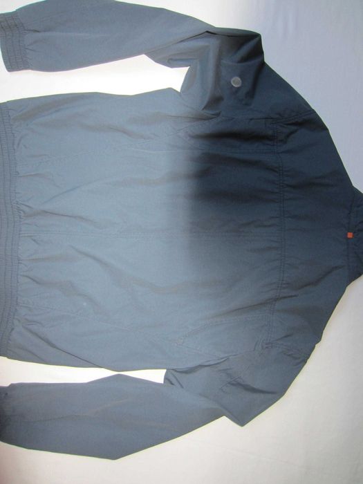 Geaca primavara Boss Orange, model Orrson-W, masura L 85%poliester+15%Elasthan,lipsa gluga, stare f. buna