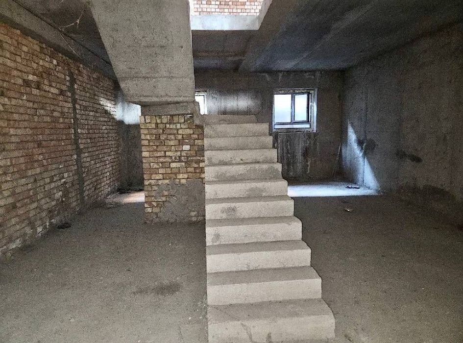 Продается 7ми комнатная квартира,дуплекс,ЖК Паркент Авеню,236м2