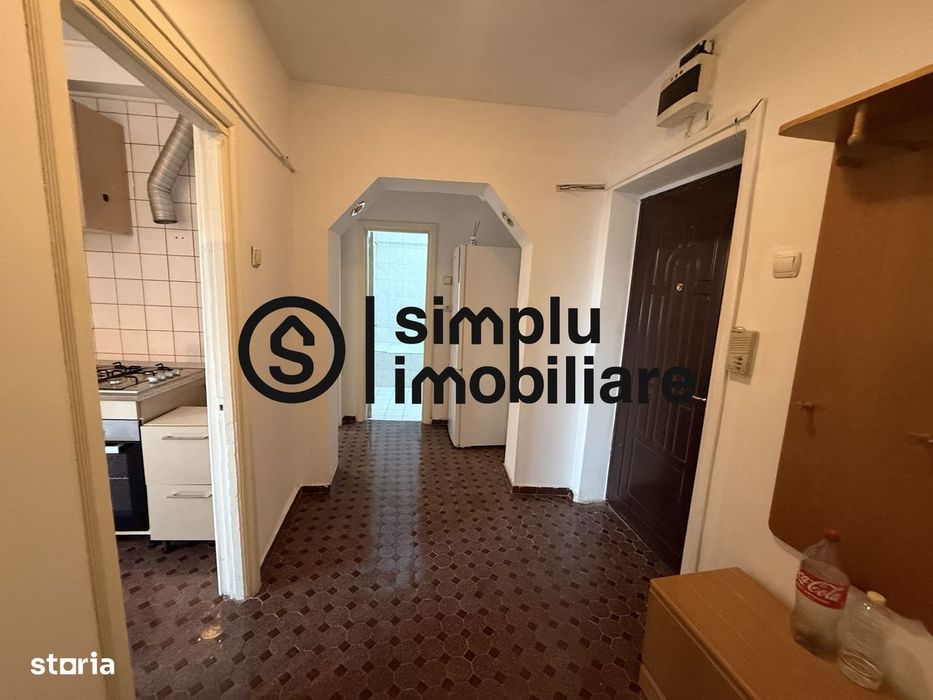 2 decomandate, Piata Centrala - 450 Euro