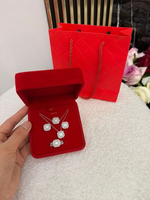 Серебряный комплект 925