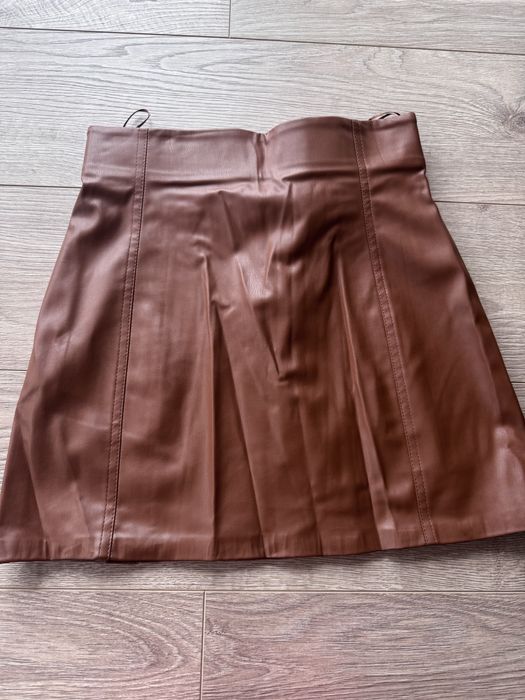 Fusta Zara piele ecologica