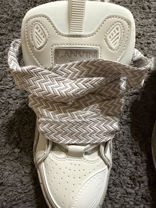 Продам кроссовки Lanvin