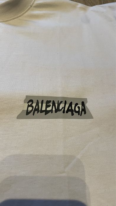 tricou balenciaga