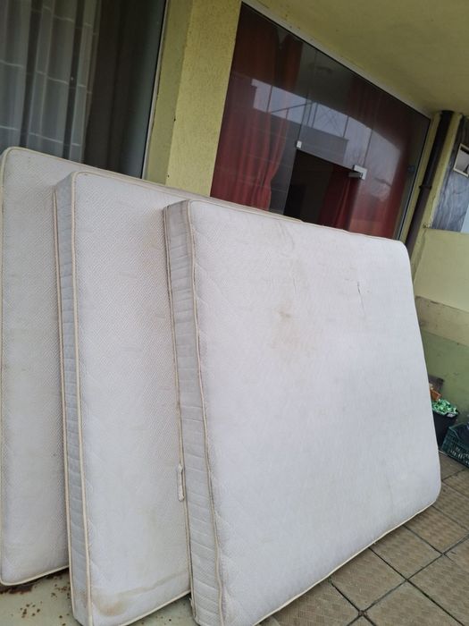 Матраци в добро състояние 200/180; 200/120