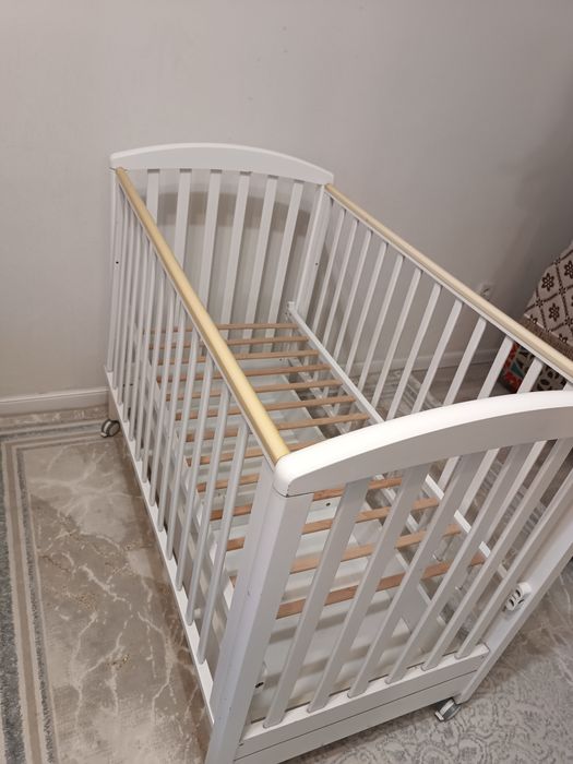 Продам детский манеж