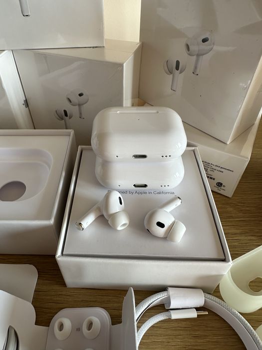 Запечатани APPLE AirPods Pro 2 2nd Gen (USB-C)