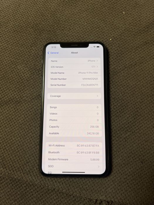 Iphone 11 pro max 256gb ( Gray ) iOS 27.0.1