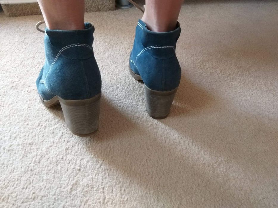 Botine dama din piele intoarsa