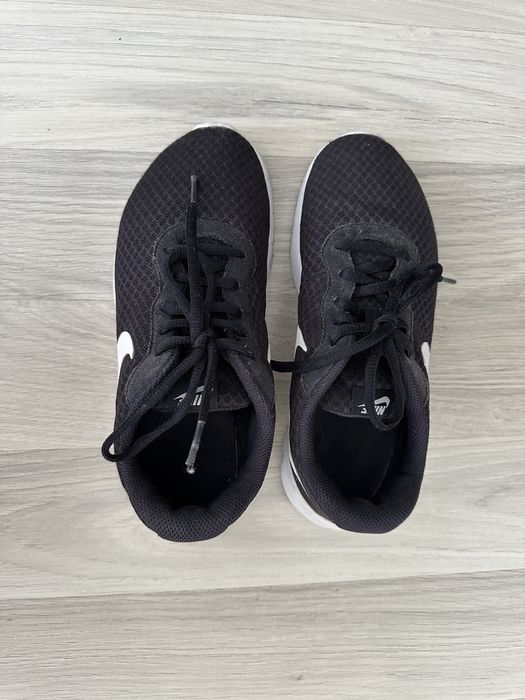 Nike trainers marimea 38