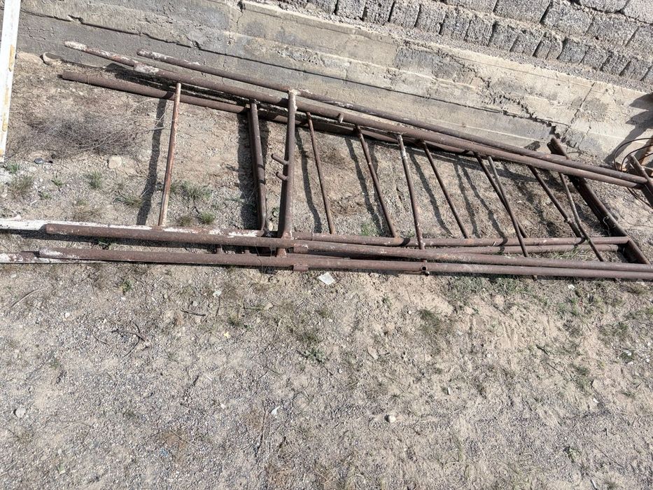 Леса 4 метр,2 штук