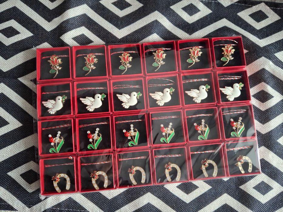 Set Mărțișoare tip Broșă