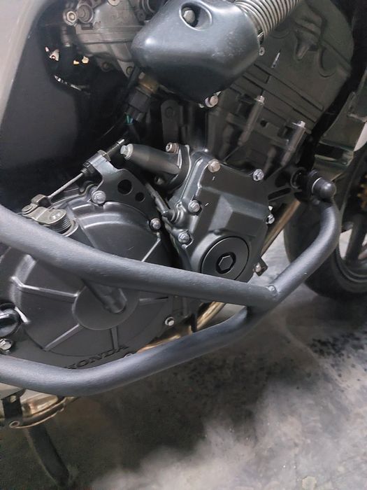 Мотоцикл Honda cbf600