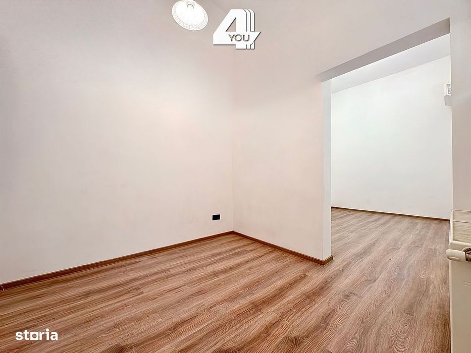 Închiriez apartament 3 camere, Ultracentral, B-dul. Revoluției, et.1