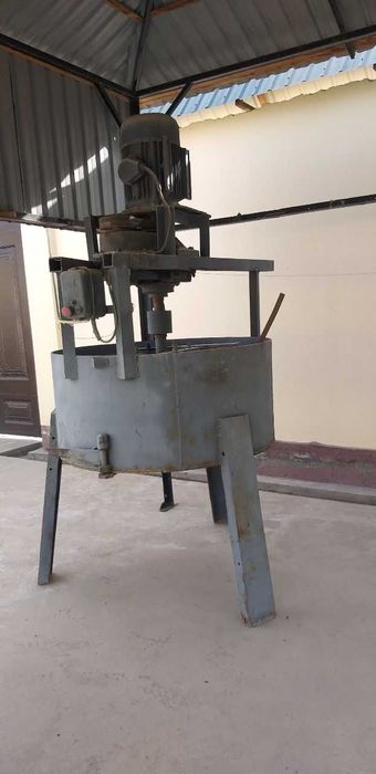 G'isht aparati sotiladi