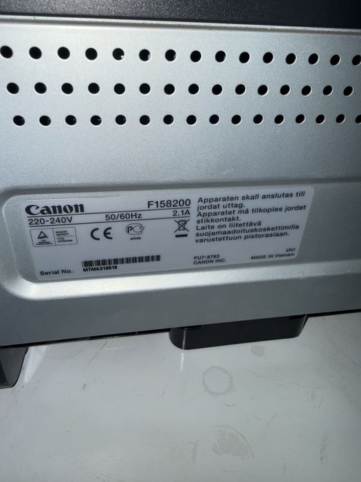 Продам принтер черно-белый canon