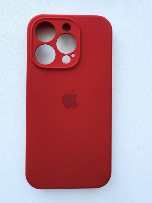 Продам чехлы на айфон 15про