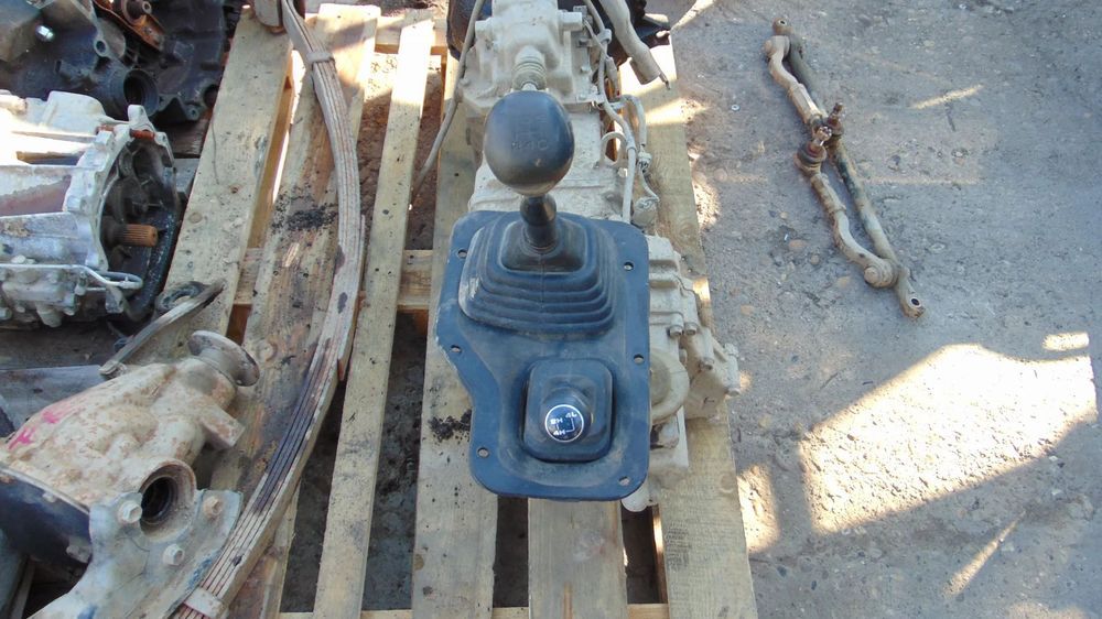 Cutie viteze manuala 5+1 viteze,cu cutie transfer 1.6,16 V 4x4 Daihatsu Feroza an 1989-2002
