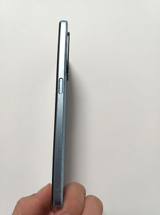 Vând OPPO A98 5g