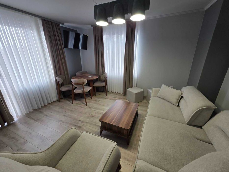 Дава се под наем Тристаен апартамент в Варна, Виница - 100 кв.м за 867.51 € - Снимка #1