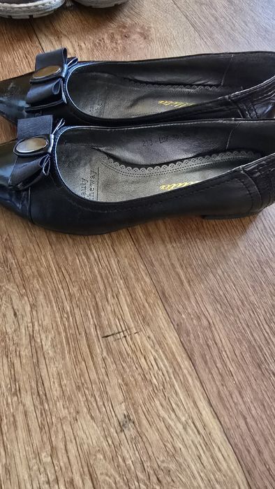 Обувь для девушек.