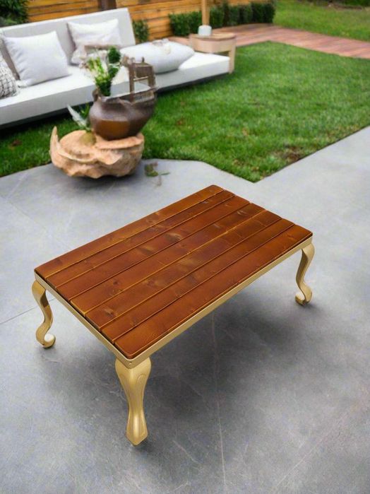 Masuta cafea din lemn masiv de brad lucrata manual