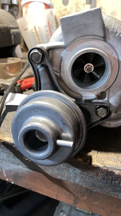 Turbina/turbine BMW E90/91/92/93 335i nou refacuta