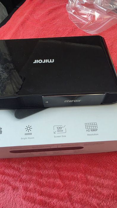 Video proiector portabil Miroir M631