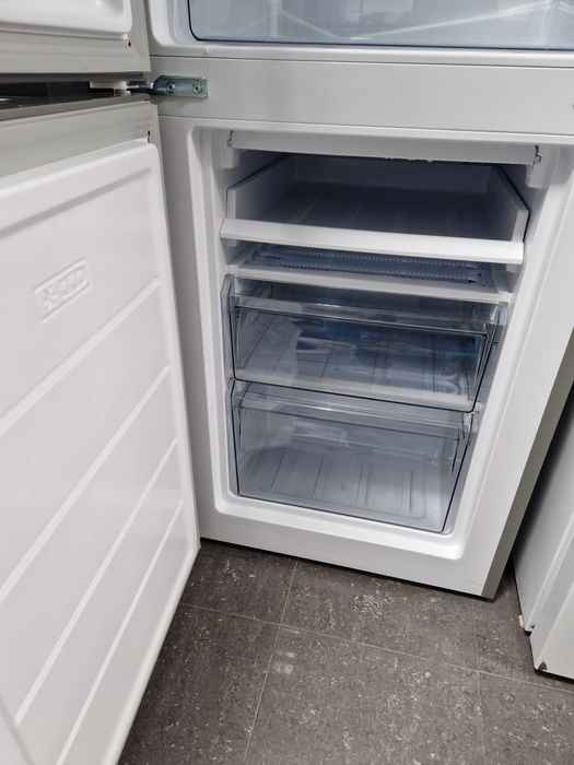 Хладилник с фризер Frigor A++